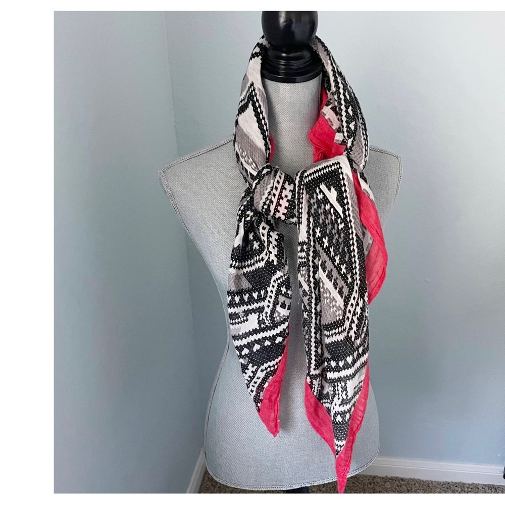 Square scarf